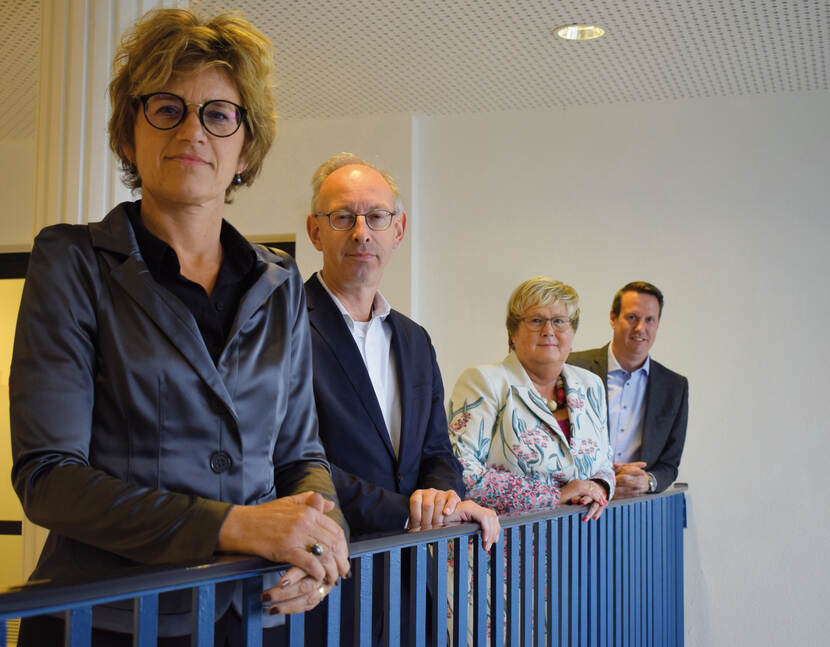 De commissieleden van Commissie Mijnbouwschade